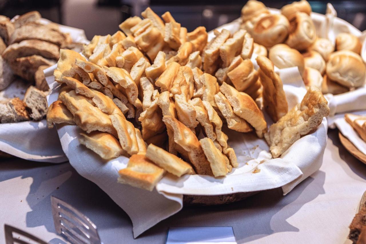 梅尔酒店 萨沃纳 外观 照片